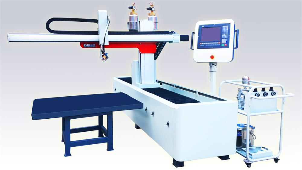 事事達(dá)環(huán)保型自動噴漆機.JPG